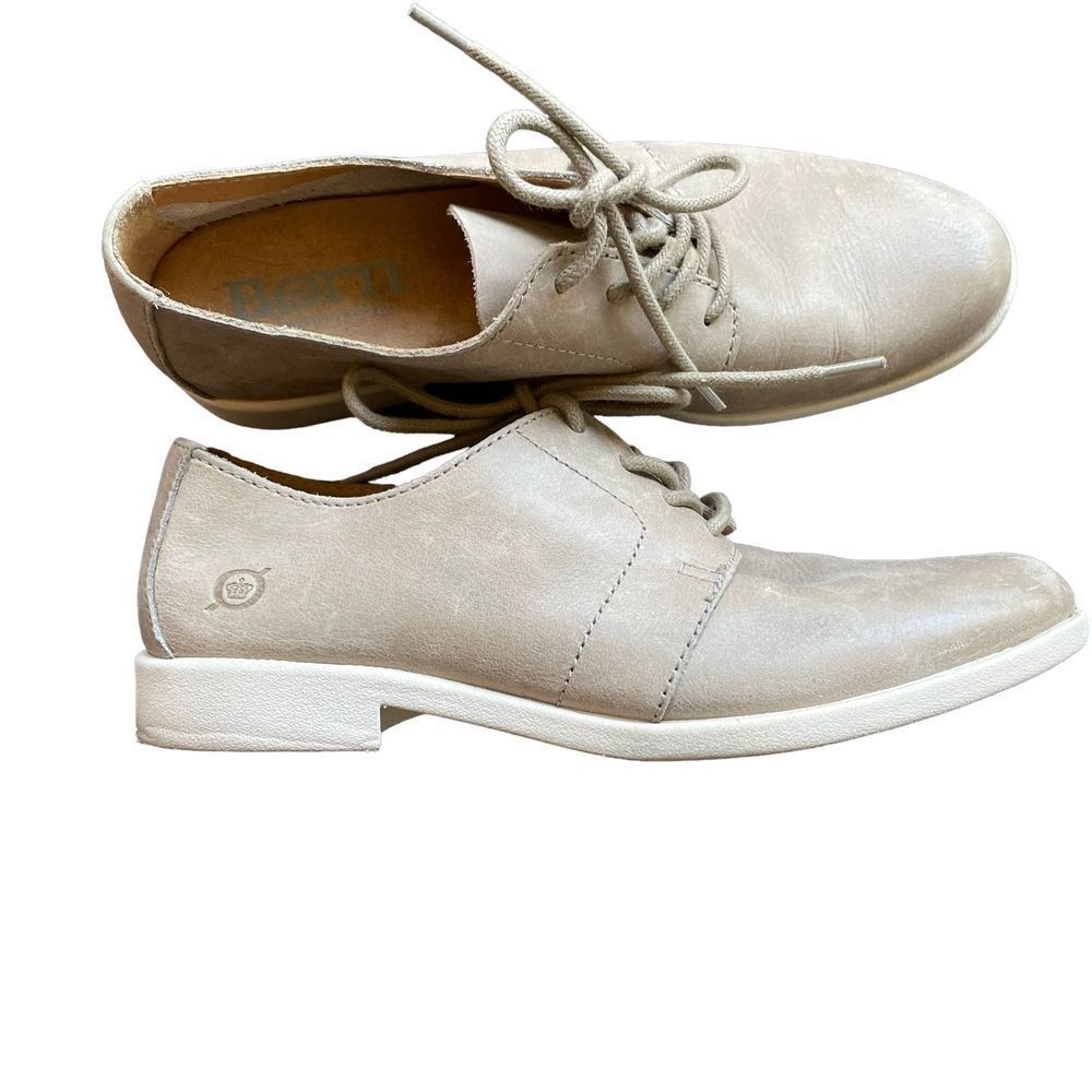 Born leather tan oxfords size 6.5 womens